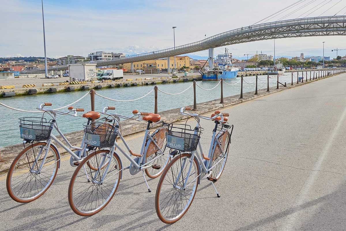 Vista ponte del mare Pescara